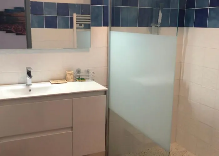 Apartmán De Location Meuble F3 Au Premier Etage *